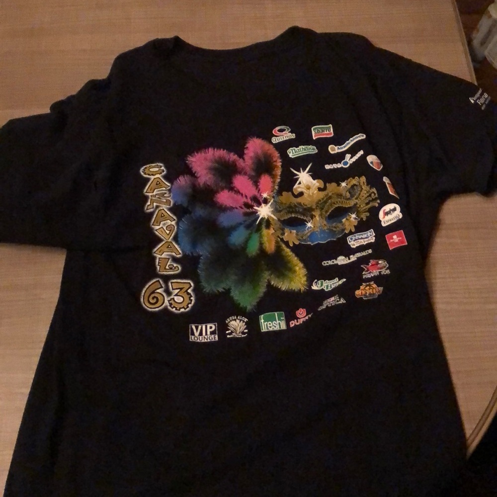 Men’s graphic tee